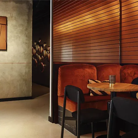 Tribe Paris Ouen * Saint-Ouen (Seine-Saint-Denis)