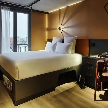 Hotel Tribe Paris Ouen